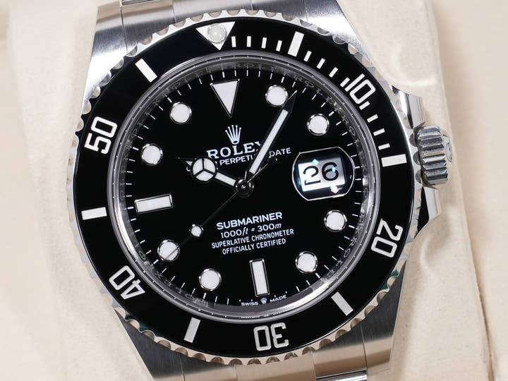Rolex Submariner Date Ref. 126610LN Stainless Steel Black Dial Unused vid8vhuw