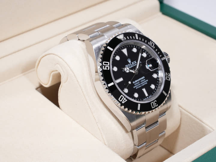 Rolex Submariner Date Ref. 126610LN Stainless Steel Black Dial Unused vid8vhuw