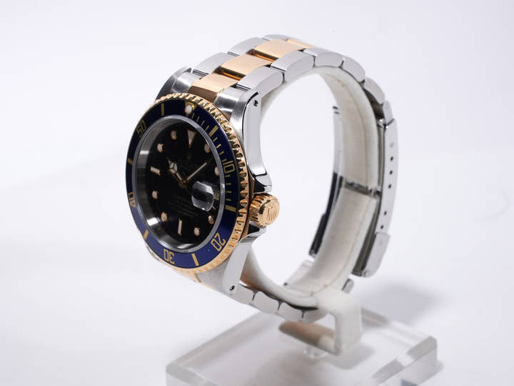 Rolex Submariner Date Ref. 16613 Stainless Steel/Yellow Gold Blue Dial Pre-owned t2bjajca
