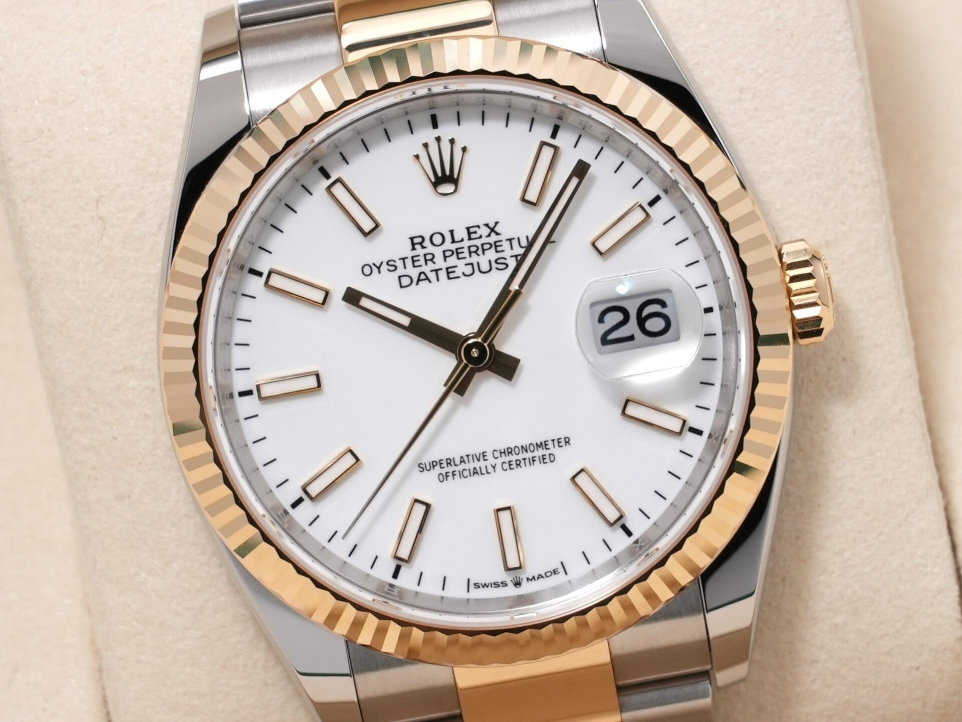 Rolex Datejust 36 Ref. 126233 Stainless Steel/Yellow Gold White Dial Oyster Bracelet, Excellent Condition f65hrtbr
