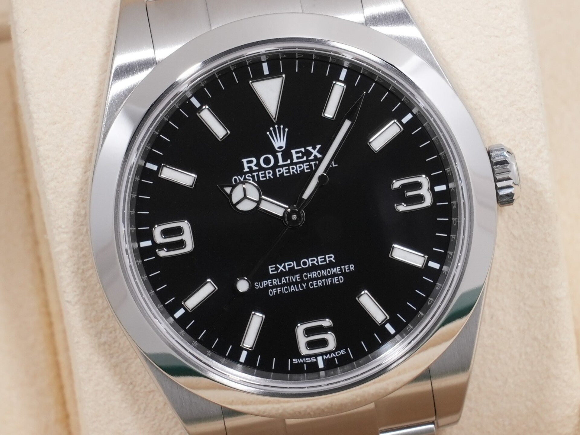 ロレックス エクスプローラーI Ref.214270 ステンレススチール ブラック文字盤 オイスターブレスレット 美中古 u3ef6g45