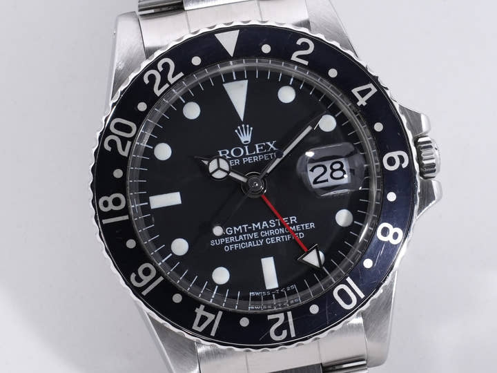 ロレックス GMTマスター Ref.1675 ステンレススチール ブラック文字盤 オイスターブレスレット 中古 25nua7xb
