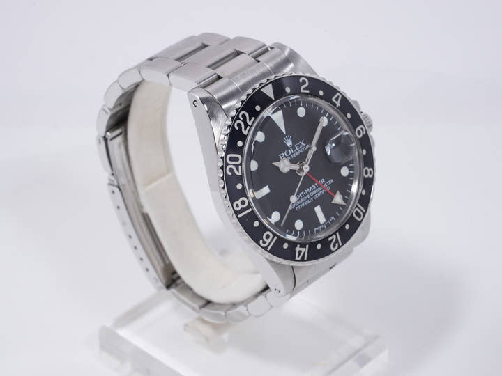 ロレックス GMTマスター Ref.1675 ステンレススチール ブラック文字盤 オイスターブレスレット 中古 25nua7xb