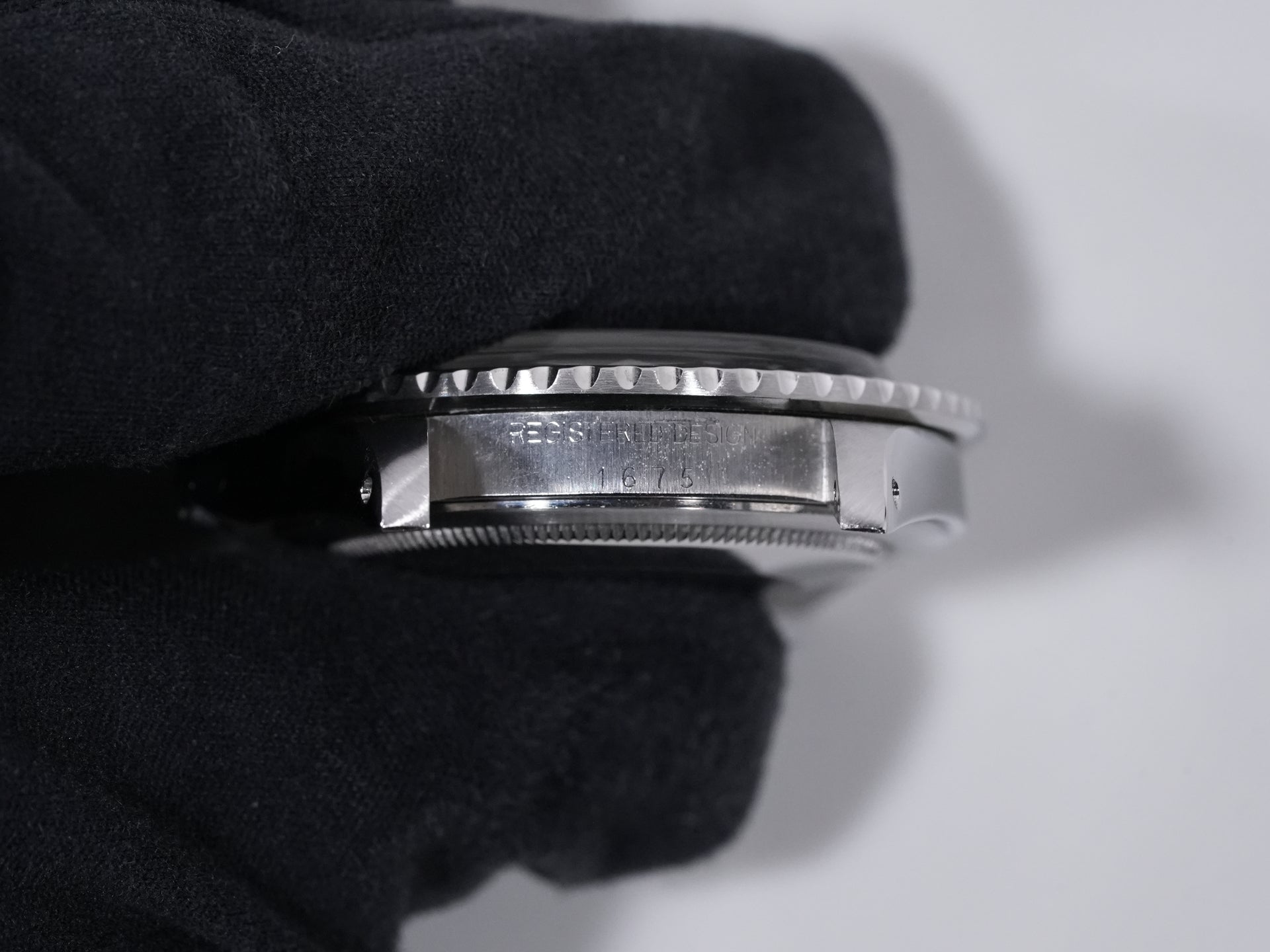 ロレックス GMTマスター Ref.1675 ステンレススチール ブラック文字盤 オイスターブレスレット 中古 25nua7xb