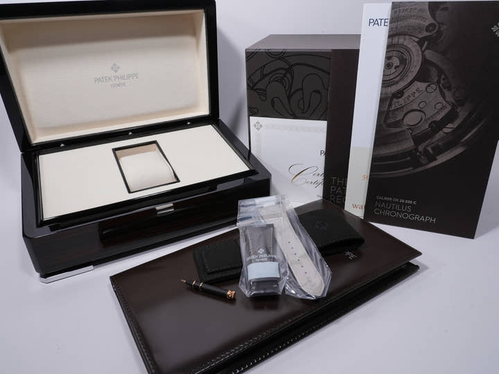 パテックフィリップ ノーチラス クロノグラフ Ref.5980R-001 ローズゴールド ブラウン文字盤 美品 cv2ndu6s