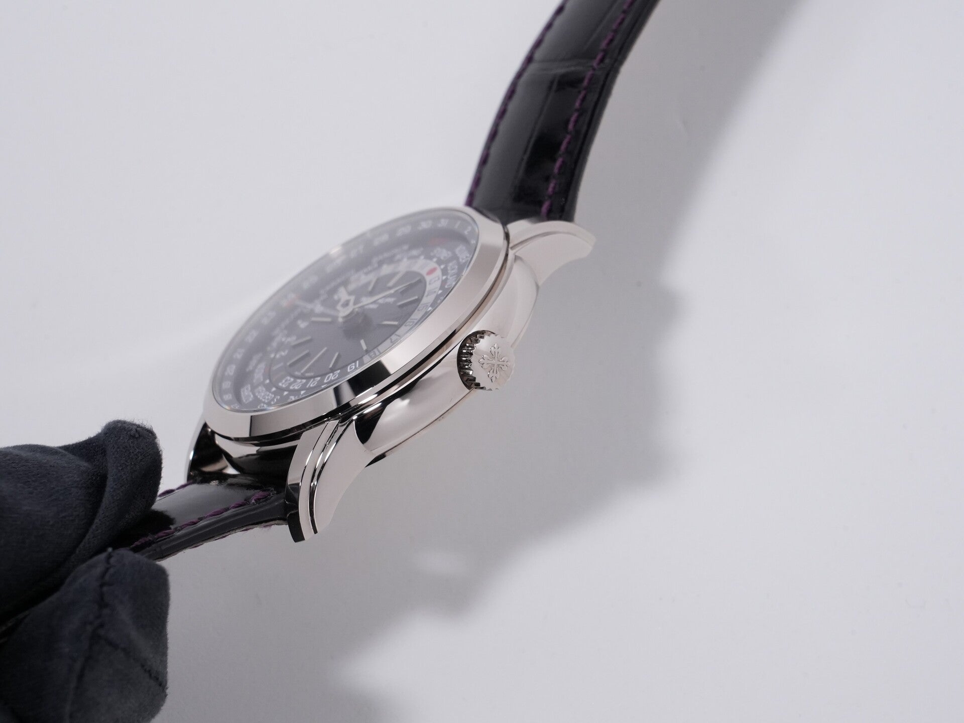 パテックフィリップ コンプリケーション ワールドタイム デイト Ref.5330G-010 ホワイトゴールド パープル文字盤 極美品 4h68crem
