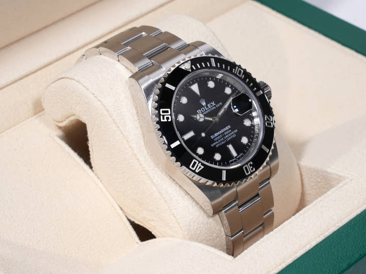 ロレックス サブマリーナー デイト Ref.116610LN ステンレススチール ブラック文字盤 美品 uan3n9ag