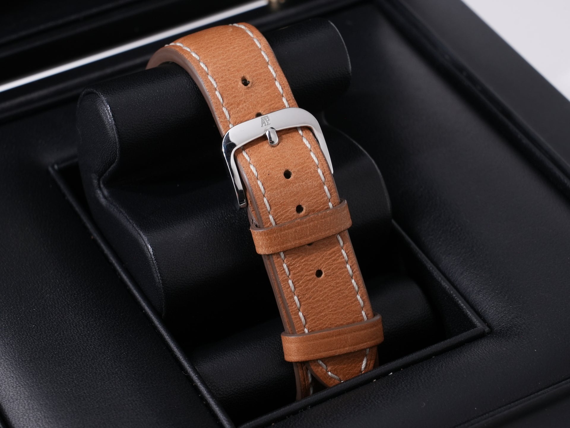 オーデマピゲ リマスター 01 クロノグラフ Ref.26595SR.OO.A032VE.01 ステンレススチール/ピンクゴールド イエローゴールドカラー文字盤 中古 gcn4b4xa