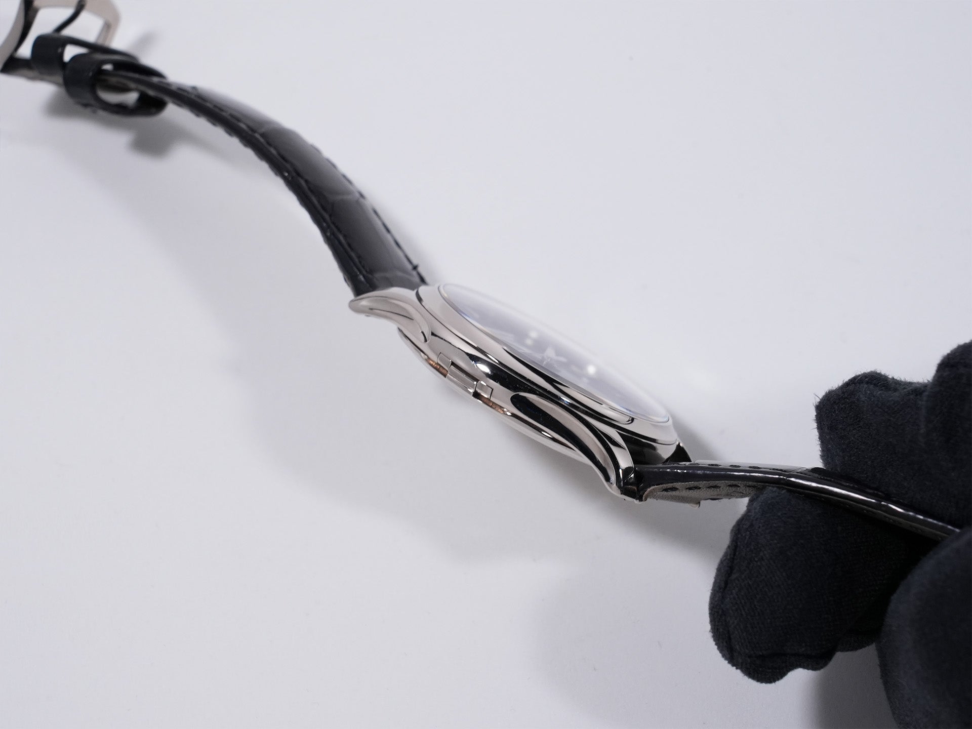 パテックフィリップ カラトラバ ティファニー Ref.5227G-010 ホワイトゴールド ブラック文字盤 中古 u292n6o5