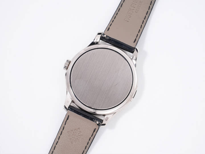 パテックフィリップ カラトラバ ティファニー Ref.5227G-010 ホワイトゴールド ブラック文字盤 中古 u292n6o5