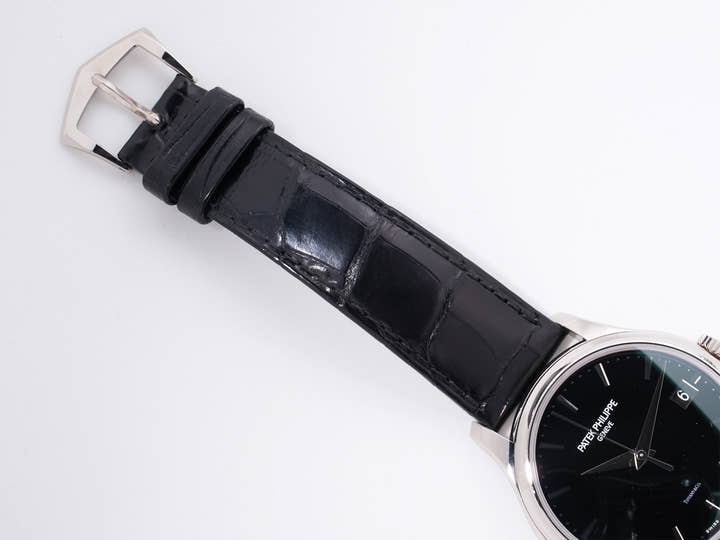 パテックフィリップ カラトラバ ティファニー Ref.5227G-010 ホワイトゴールド ブラック文字盤 中古 u292n6o5