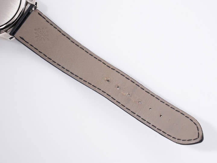 パテックフィリップ カラトラバ ティファニー Ref.5227G-010 ホワイトゴールド ブラック文字盤 中古 u292n6o5