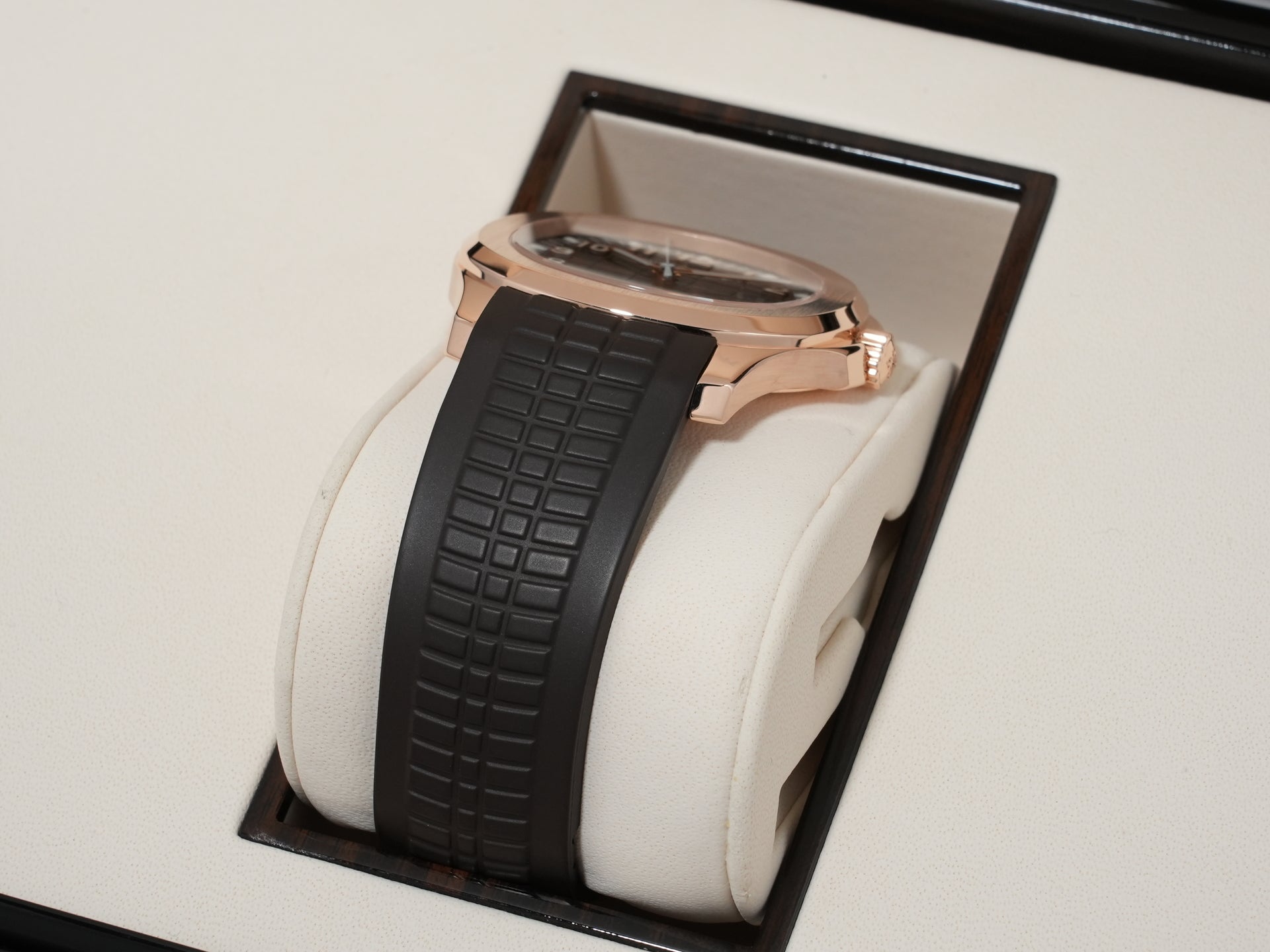 パテックフィリップ アクアノート Ref.5167R-001 ローズゴールド ブラウン文字盤 美品 noykuepq