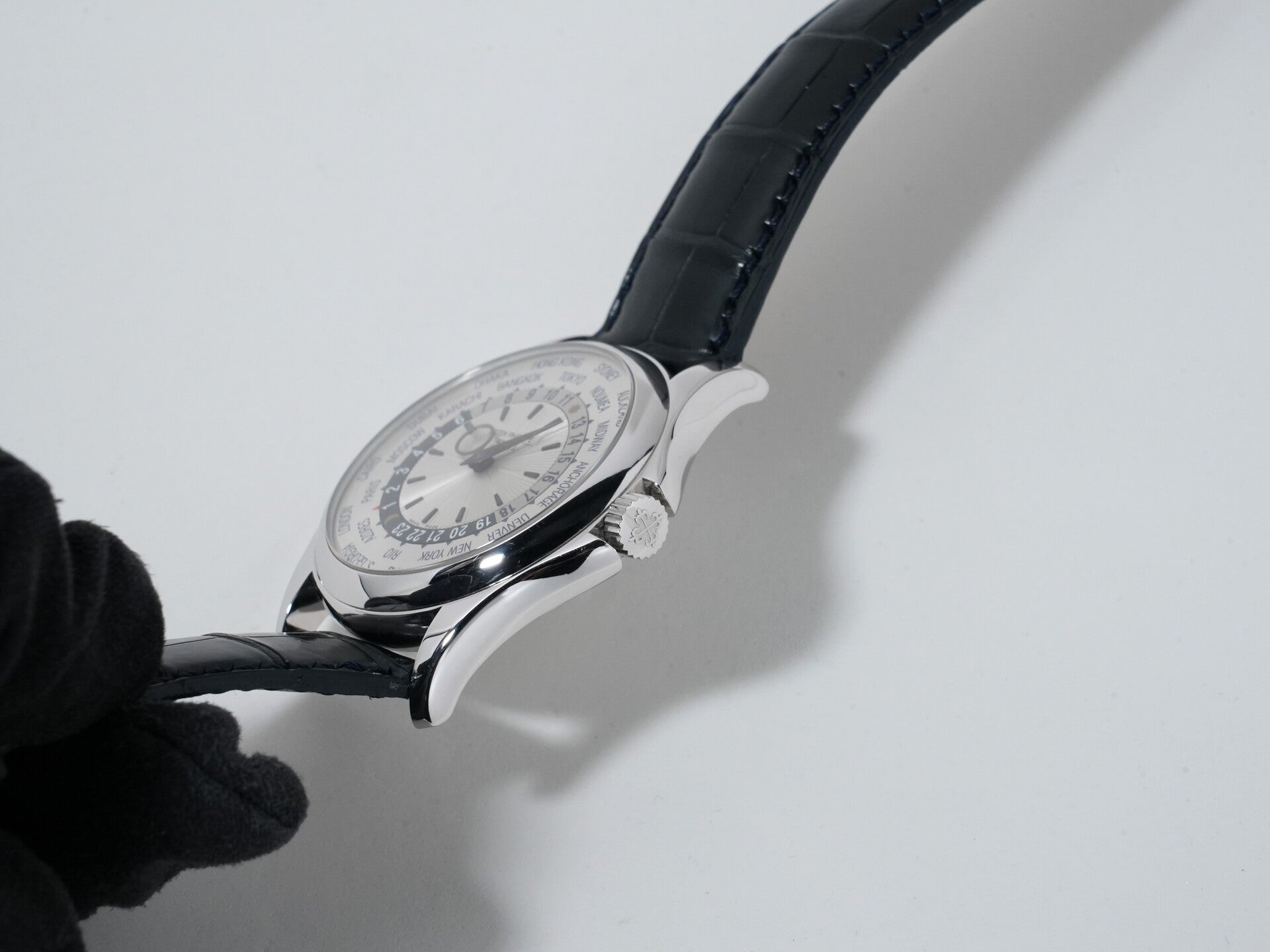 パテックフィリップ コンプリケーション ワールドタイム Ref.5130G-001 ホワイトゴールド シルバー文字盤 中古 uspxe9oc