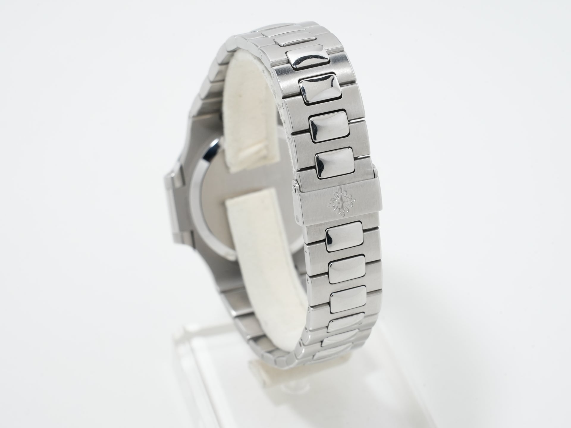 パテックフィリップ ノーチラス Ref.3800/1A-001 ステンレススチール ブラック文字盤 中古 rn9kc5jz