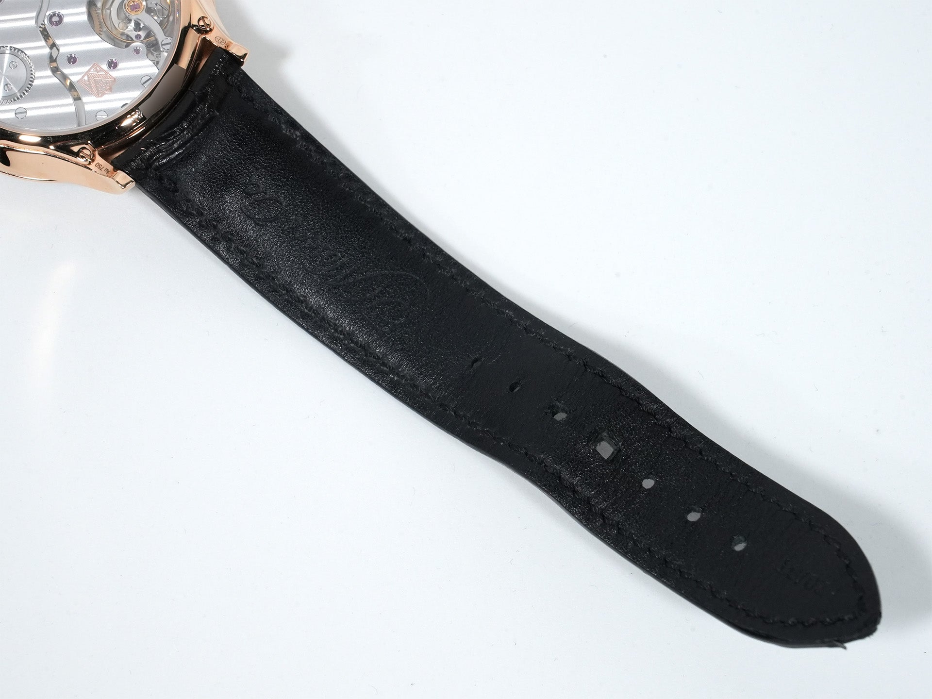 H.モーザー ベンチャー Ref.2327-0410 レッドゴールド ベンタブラック文字盤 美中古 4vwnjnut