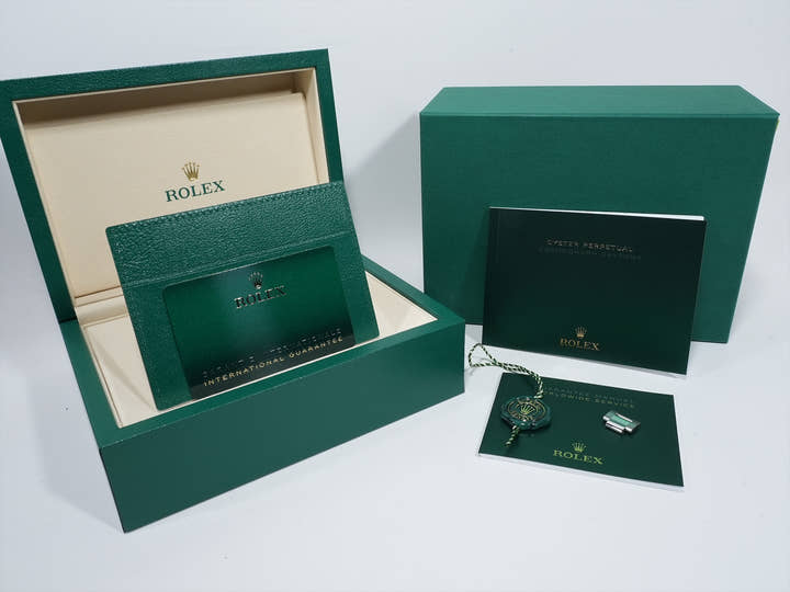 ロレックス デイトナ Ref.126500LN ステンレススチール ホワイト文字盤 未使用 vksppemc