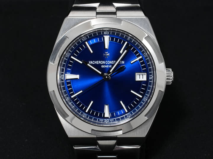 ヴァシュロンコンスタンタン オーヴァーシーズ Ref.4500V/110A-B128 ステンレススチール ブルー文字盤 中古 nvvjekeh
