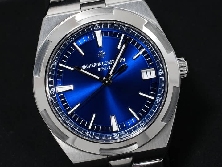 ヴァシュロンコンスタンタン オーヴァーシーズ Ref.4500V/110A-B128 ステンレススチール ブルー文字盤 中古 nvvjekeh