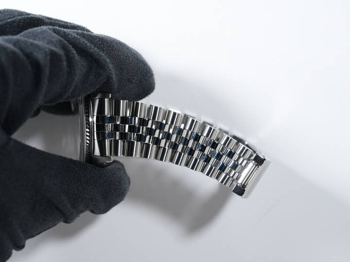 Pre-owned Rolex Datejust Ref. 16014, stainless steel/white gold, boiler gauge dial, Jubilee bracelet.  (6evzeokt appears to be an internal reference number and not part of the product description)