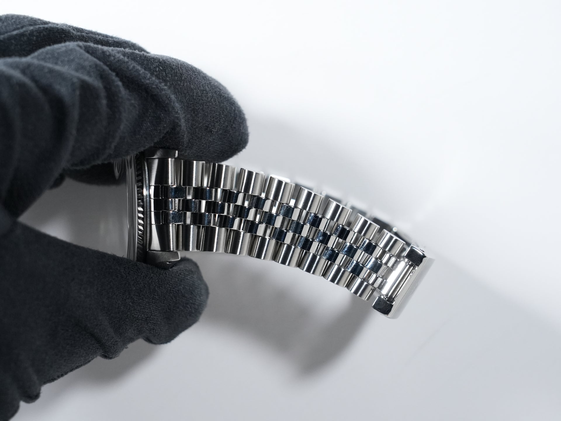 Pre-owned Rolex Datejust Ref. 16014, stainless steel/white gold, boiler gauge dial, Jubilee bracelet.  (6evzeokt appears to be an internal reference number and not part of the product description)