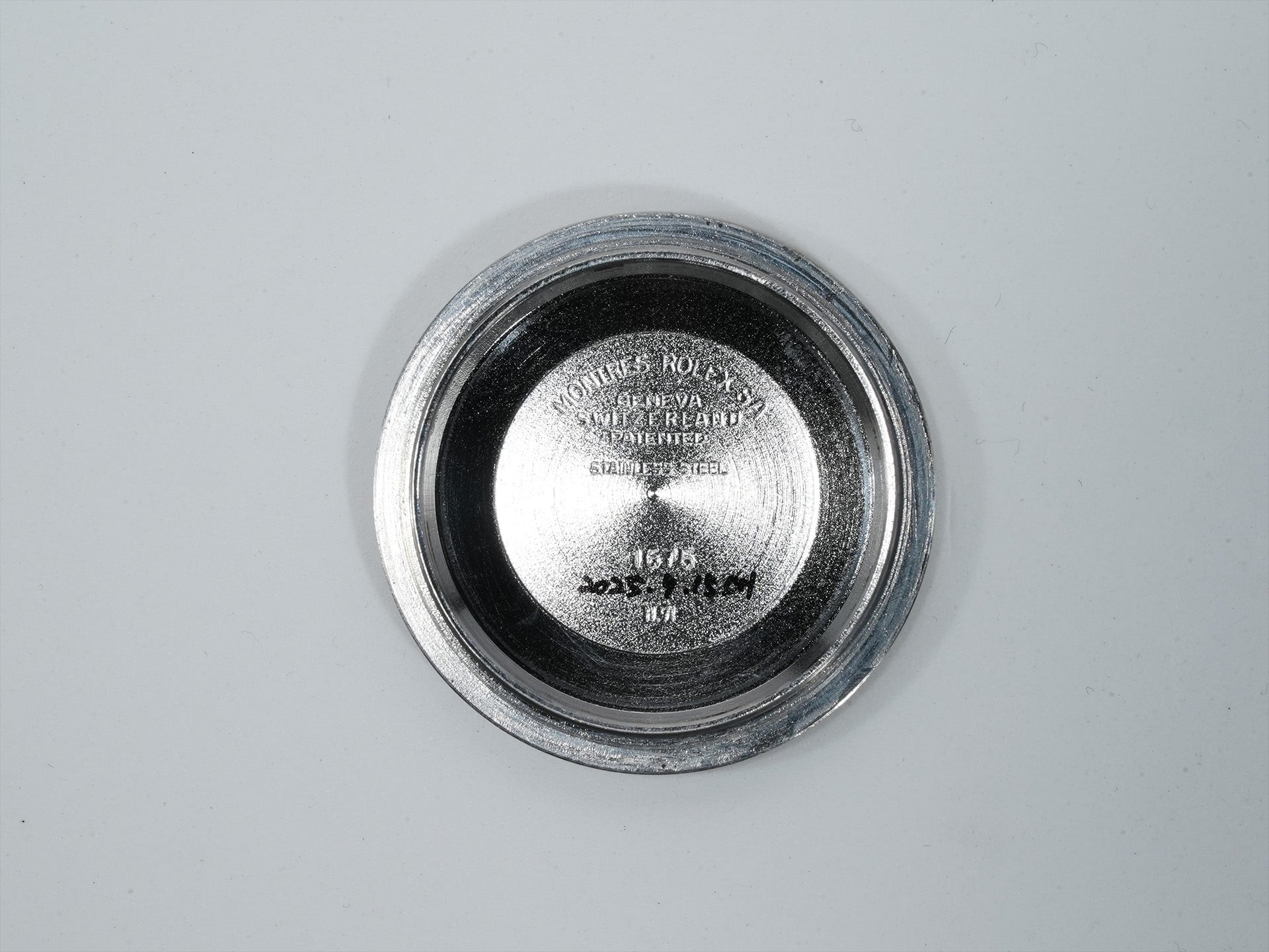 ロレックス GMTマスター Ref.1675 ステンレススチール ブラック文字盤 オイスターブレスレット 中古 9n5nigrm