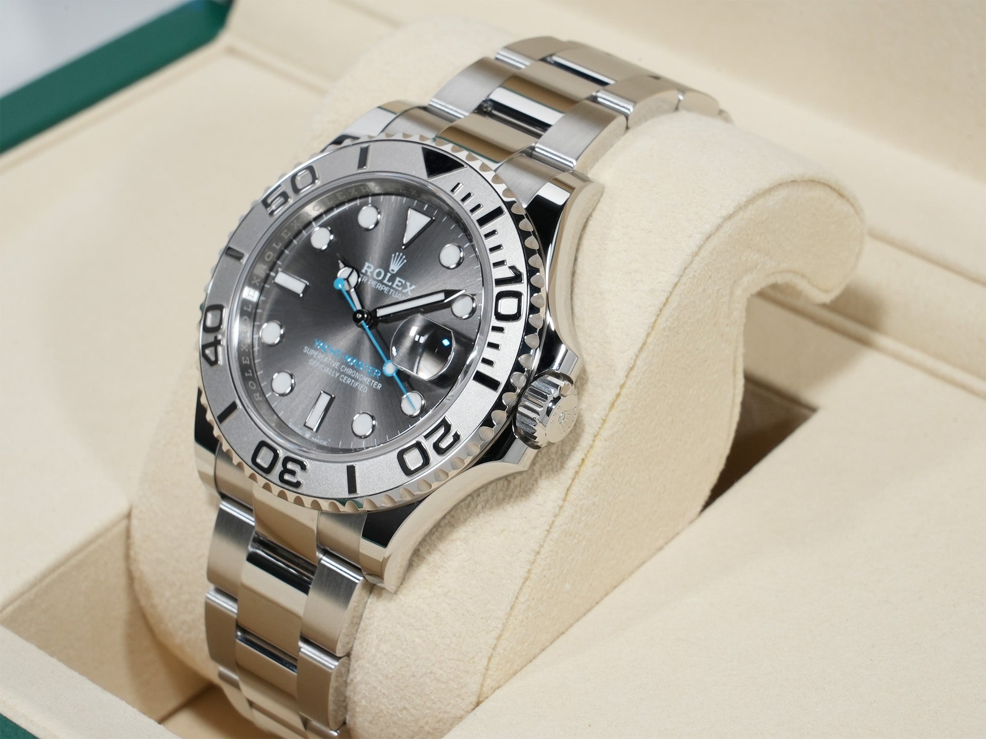 Rolex Yacht-Master 40 Ref. 126622 Stainless Steel/Platinum Slate Dial, Unused f8nkecf6