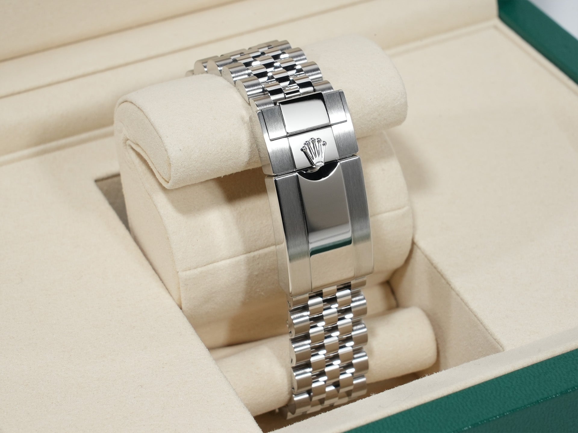 Rolex GMT-Master II Ref. 126720VTNR Stainless Steel Black Dial Jubilee Bracelet Unused 8fi69z3o