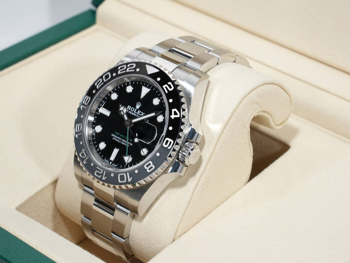 Rolex GMT-Master II Ref. 126710GRNR Stainless Steel Black Dial Oyster Bracelet Unused wkyw4pjz