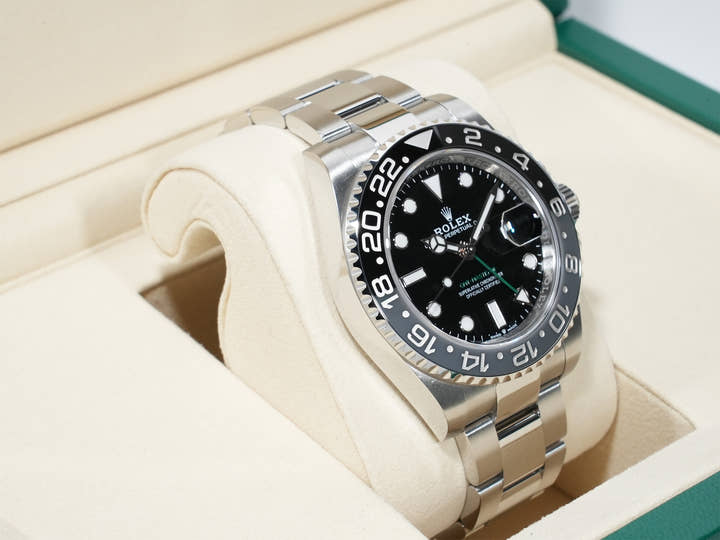 Rolex GMT-Master II Ref. 126710GRNR Stainless Steel Black Dial Oyster Bracelet Unused wkyw4pjz
