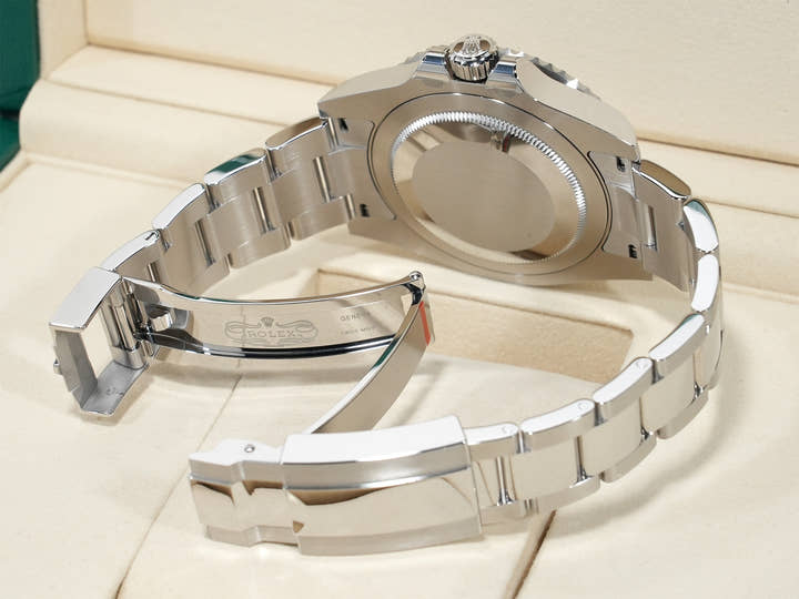 Rolex GMT-Master II Ref. 126710GRNR Stainless Steel Black Dial Oyster Bracelet Unused wkyw4pjz