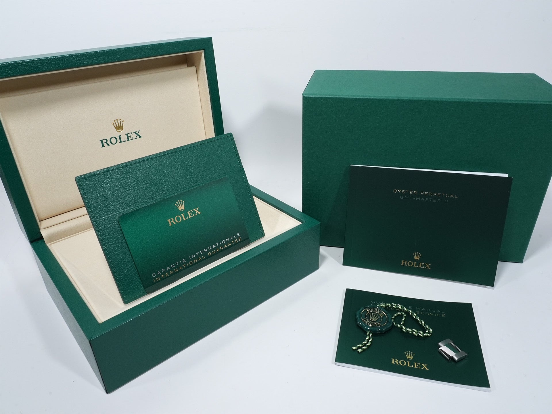 Rolex GMT-Master II Ref. 126710GRNR Stainless Steel Black Dial Oyster Bracelet Unused wkyw4pjz