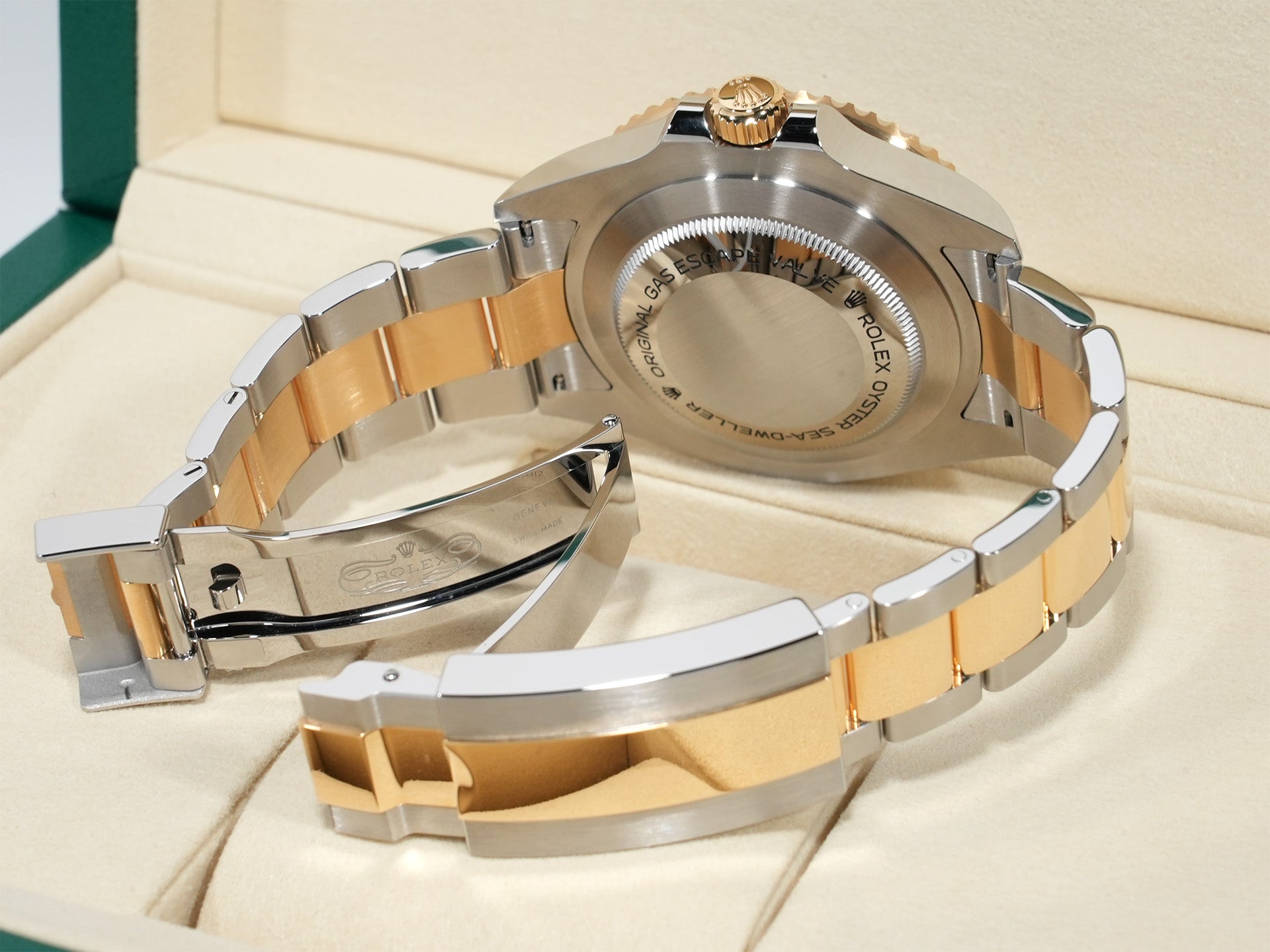 Rolex Sea-Dweller Ref. 126603 Stainless Steel/Yellow Gold Black Dial Unused bb7b2zhs