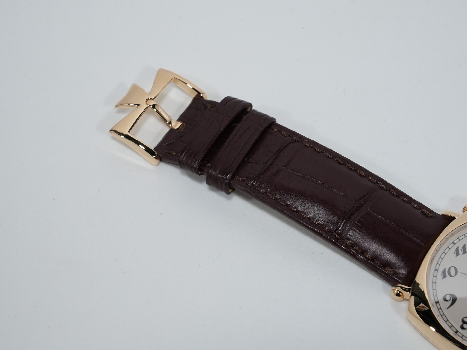Vacheron Constantin Historique American 1921 Ref. 82035/000J-9964 Yellow Gold Silver Dial Pre-owned (Used) dnnf9iu9