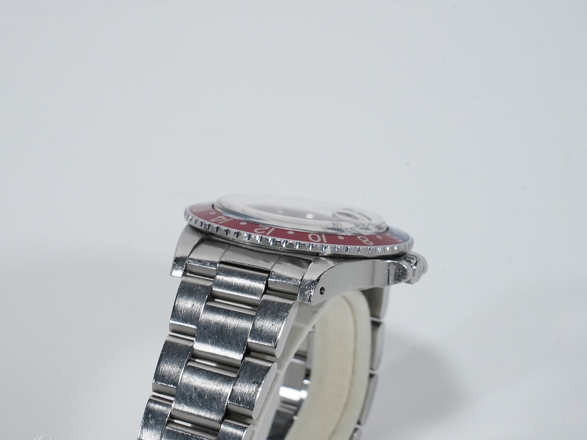 Rolex GMT Master Ref. 16750, stainless steel, black dial, Oyster bracelet, pre-owned (ep244ax3)