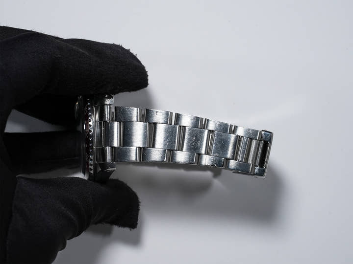 Rolex GMT Master Ref. 16750, stainless steel, black dial, Oyster bracelet, pre-owned (ep244ax3)