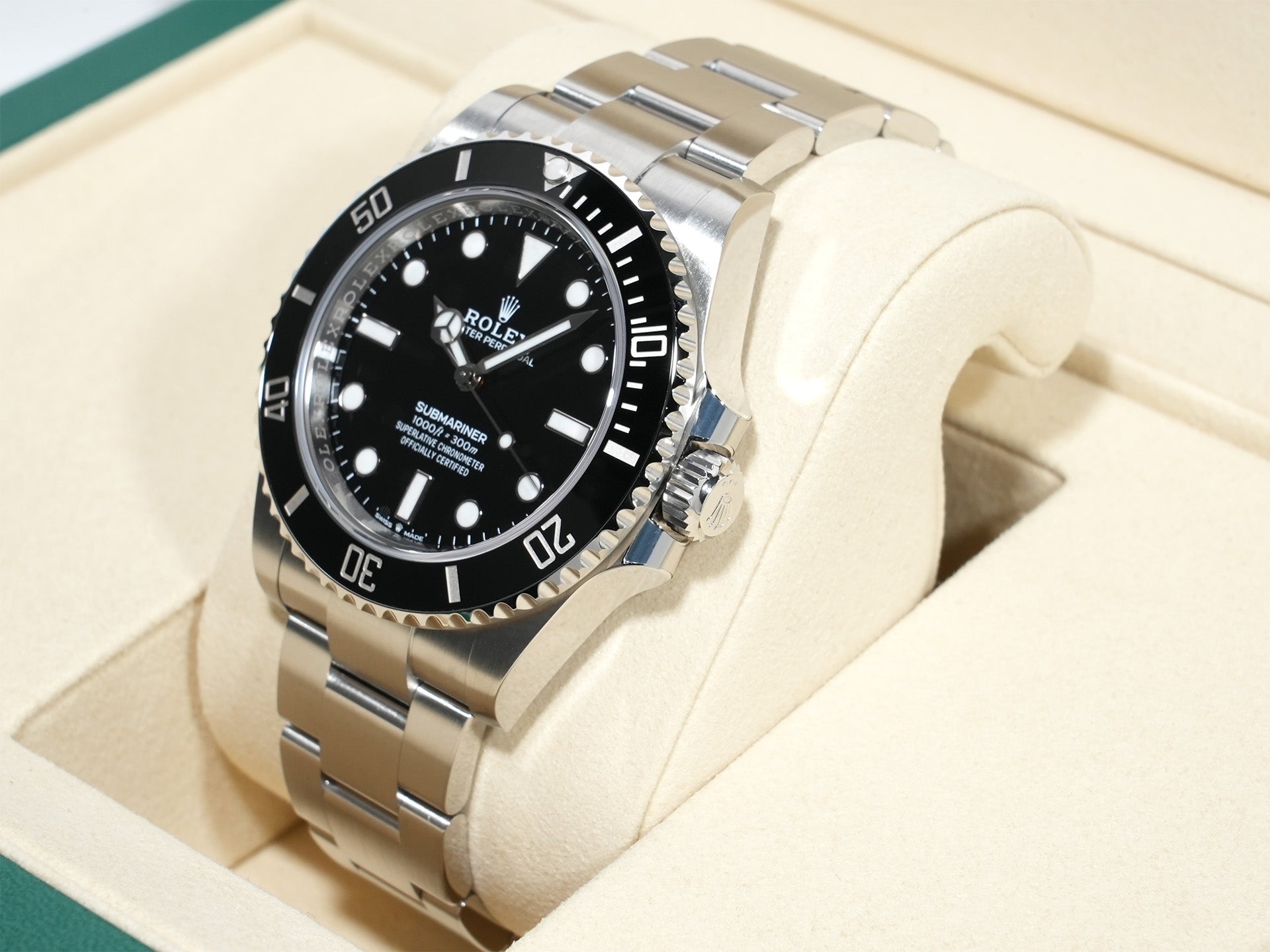 Rolex Submariner No-Date Ref. 124060 Stainless Steel Black Dial Unused tnut9zuu