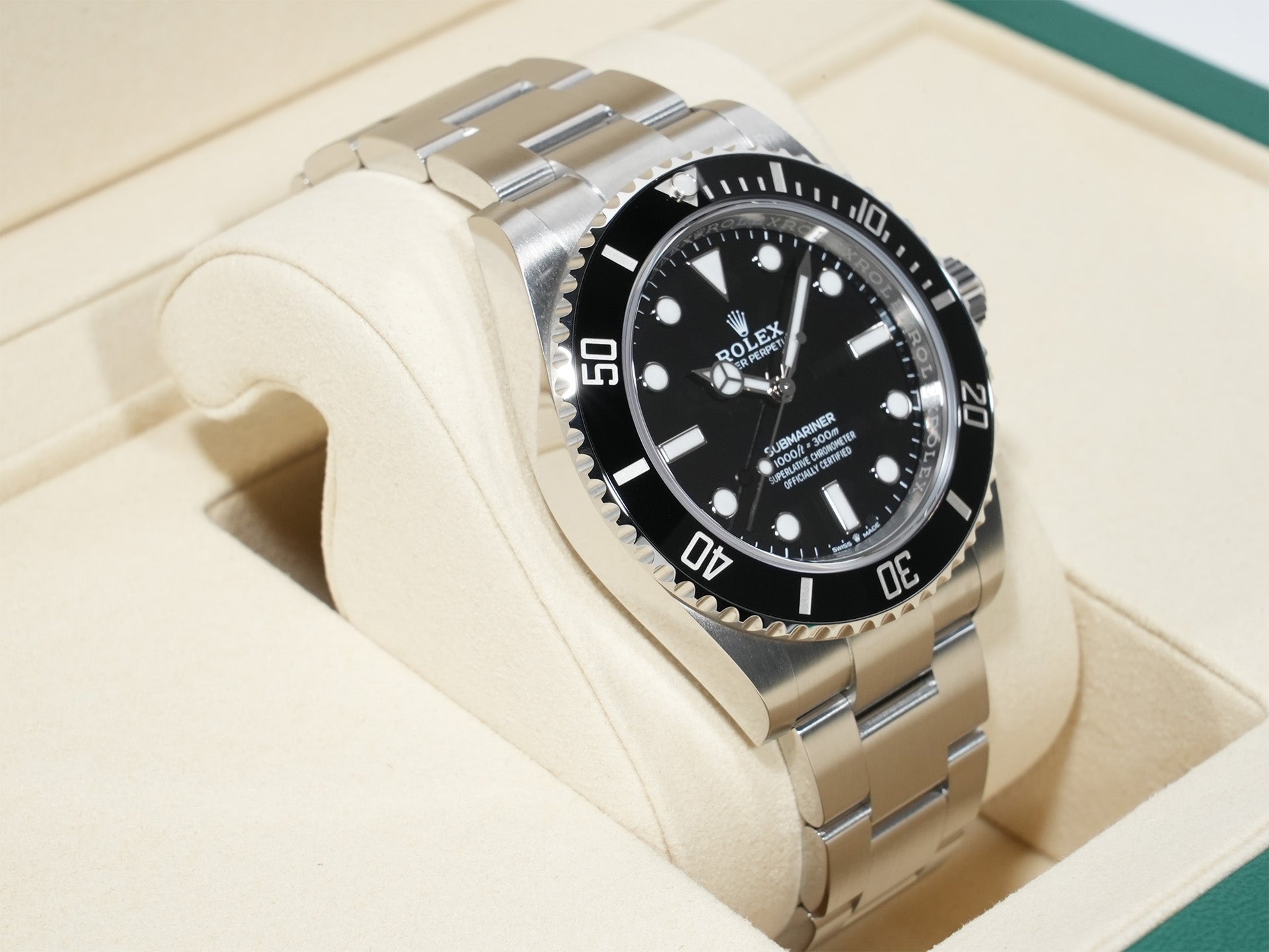 Rolex Submariner No-Date Ref. 124060 Stainless Steel Black Dial Unused tnut9zuu
