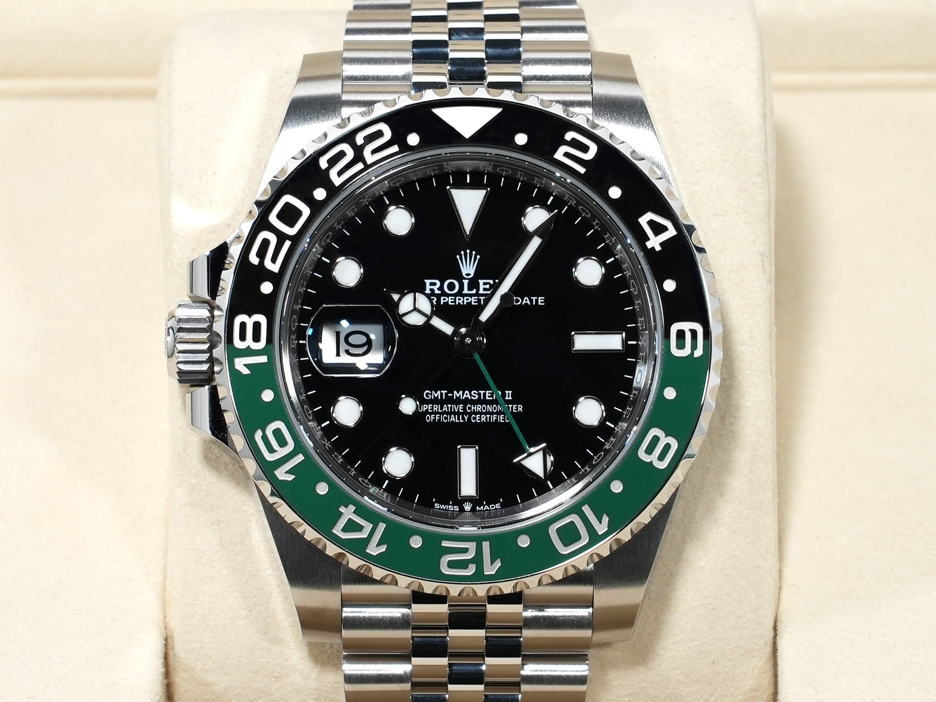 Rolex GMT-Master II Ref. 126720VTNR Stainless Steel Black Dial Jubilee Bracelet Unused 6eicv2xf