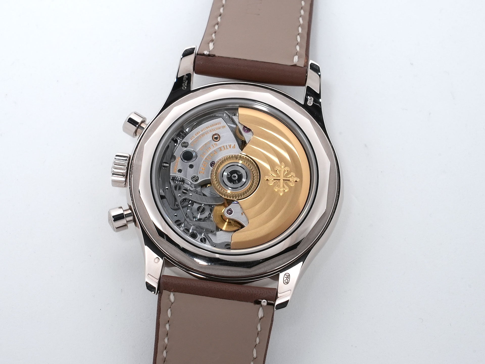 Patek Philippe Annual Calendar Chronograph Ref. 5960/01G-001 White Gold Blue Dial Pre-owned (Used) bjfitu46