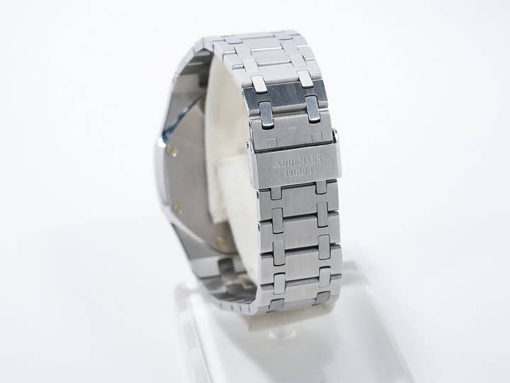 Audemars Piguet Royal Oak Ref. 5402ST Stainless Steel Dark Grey Dial Pre-owned zfmgqc8h