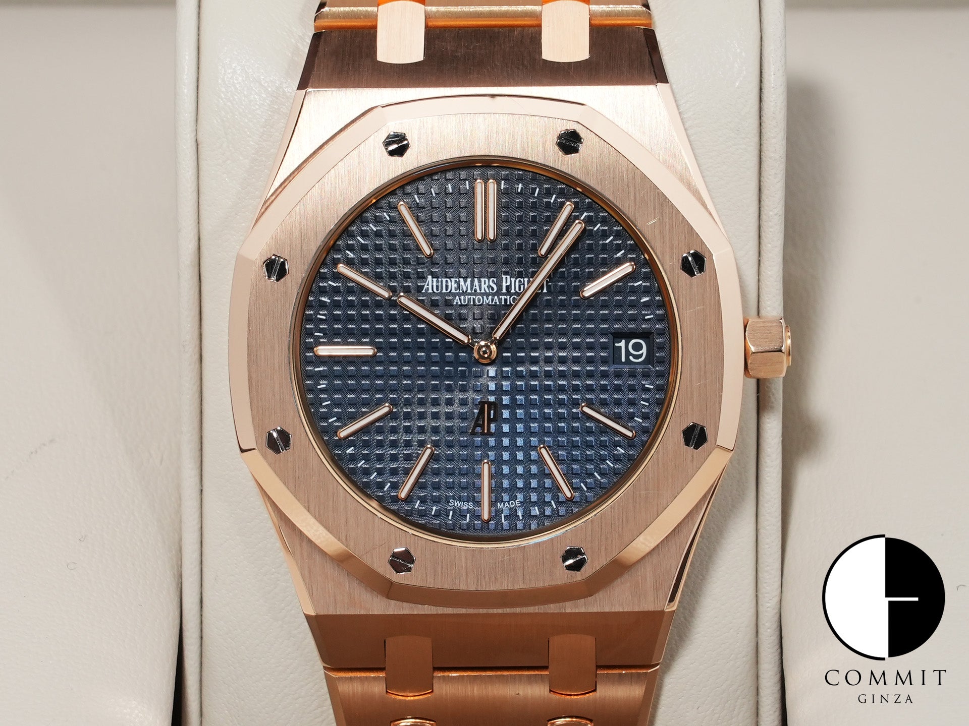 Audemars Piguet Royal Oak Jumbo Extra-Thin Ref. 15202OR.OO.1240OR.01 Pink Gold Blue Dial Pre-owned v656dayu