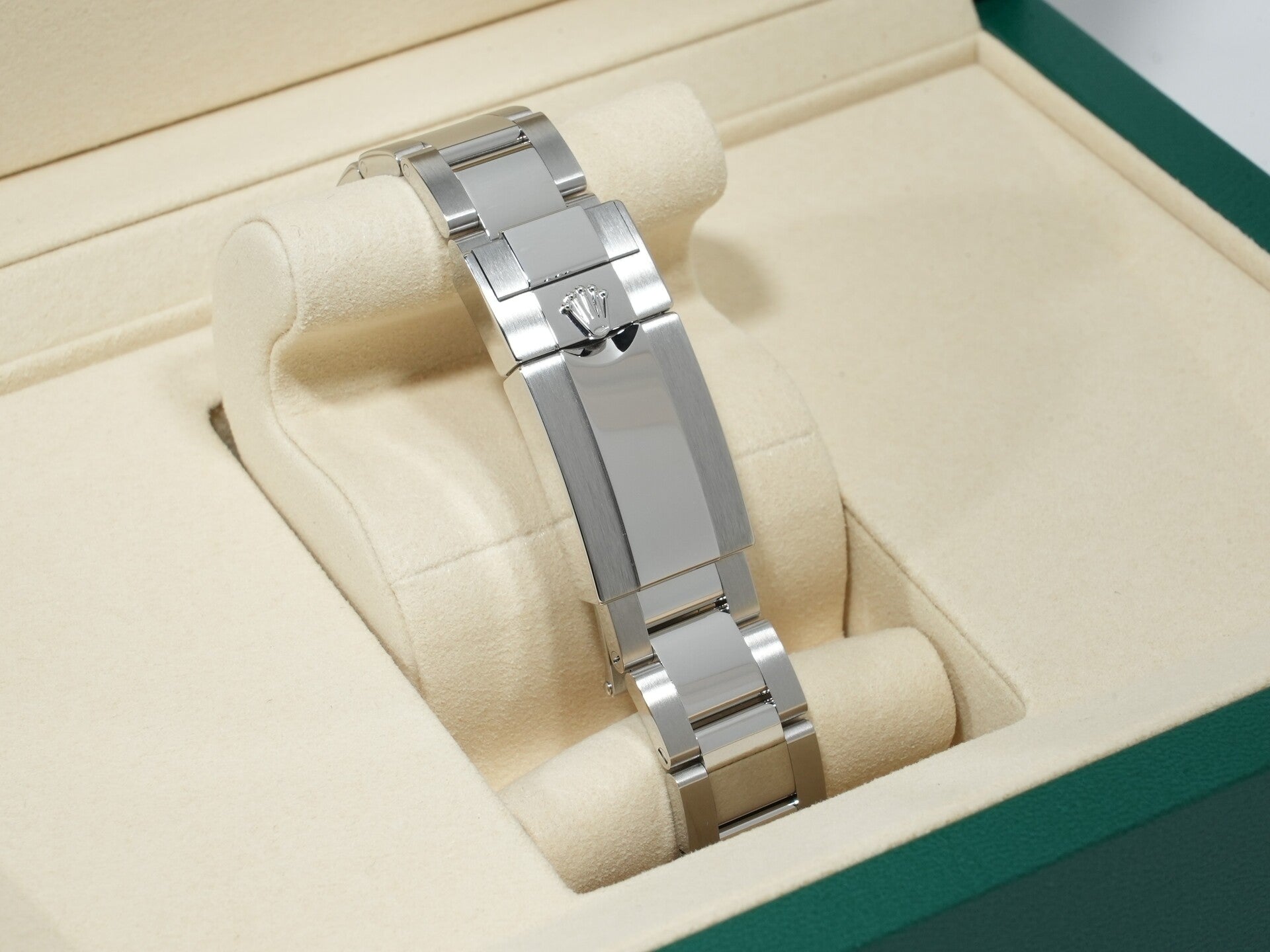 Rolex Daytona Ref. 126500LN Stainless Steel Black Dial Unused isr959uy