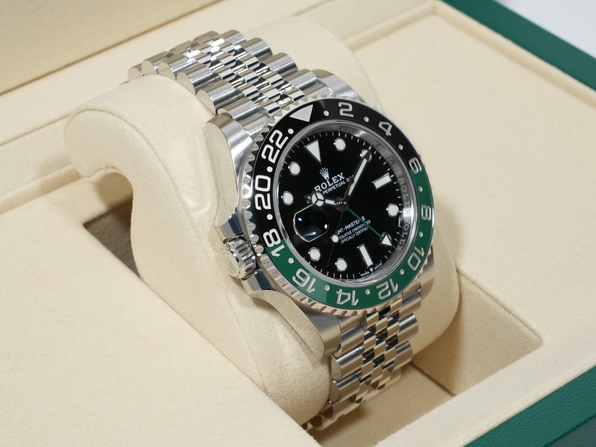 Rolex GMT-Master II Ref. 126720VTNR Stainless Steel Black Dial Jubilee Bracelet Unused 2hufdnc9