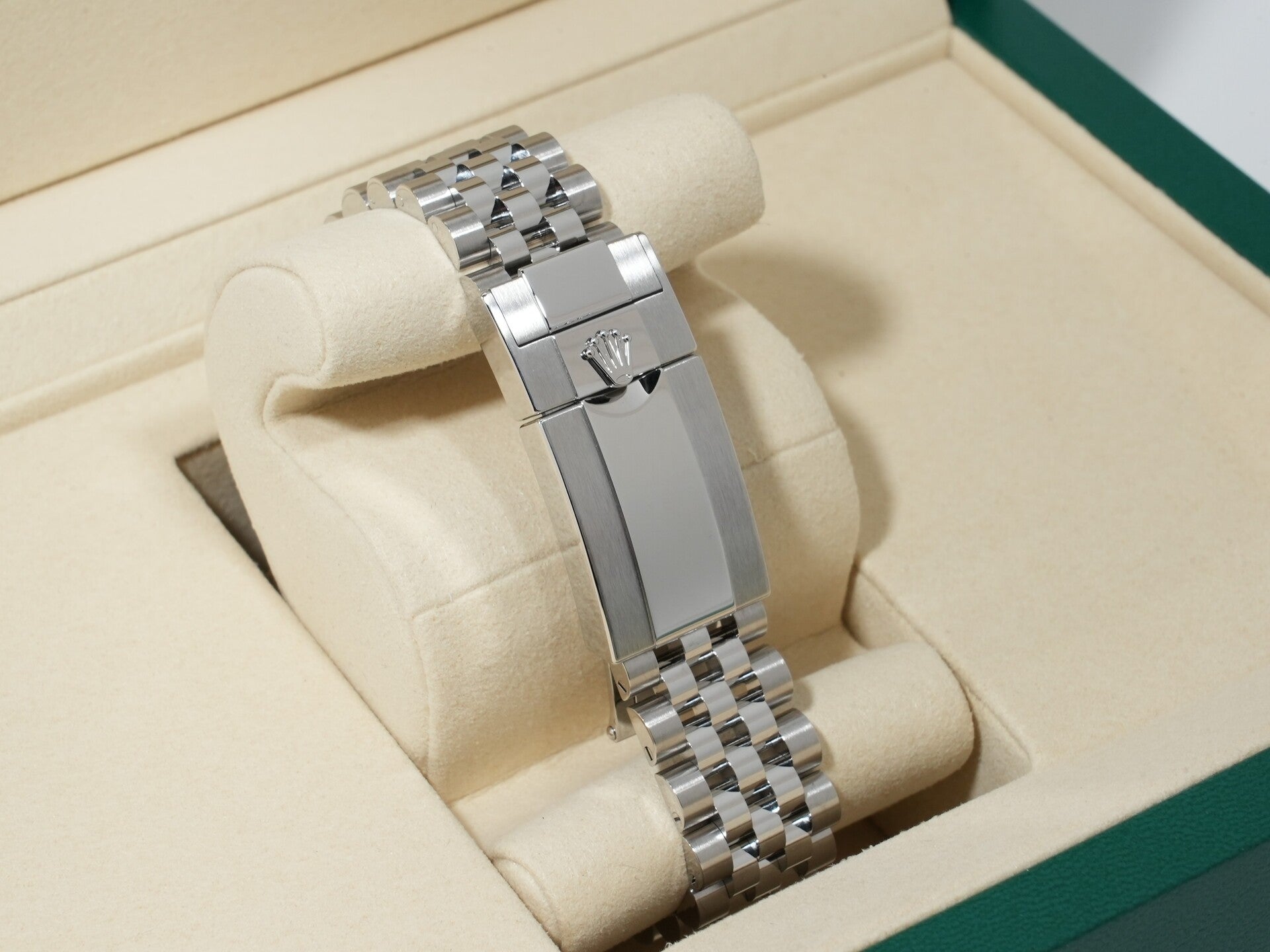 Rolex GMT-Master II Ref. 126720VTNR Stainless Steel Black Dial Jubilee Bracelet Unused 2hufdnc9