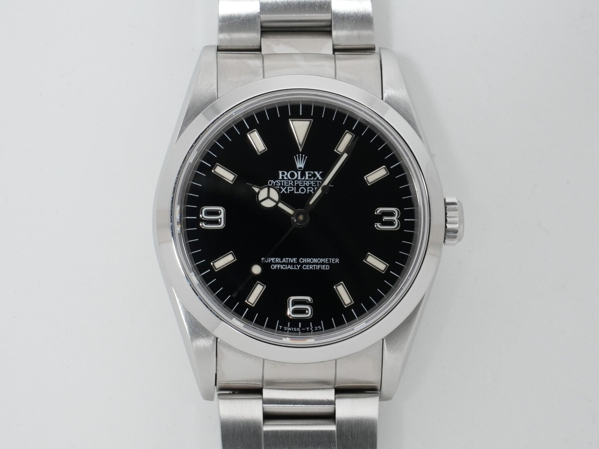 Rolex Explorer I Ref. 14270, stainless steel, black dial, Oyster bracelet, pre-owned.  (9gbiqw9x appears to be an internal reference number and not part of the product description)