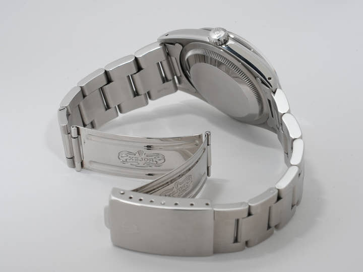 Rolex Explorer I Ref. 14270, stainless steel, black dial, Oyster bracelet, pre-owned.  (9gbiqw9x appears to be an internal reference number and not part of the product description)
