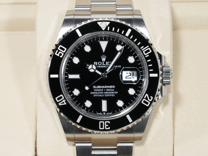 Rolex Submariner Date Ref. 126610LN Stainless Steel Black Dial Unused c9mpaqfc