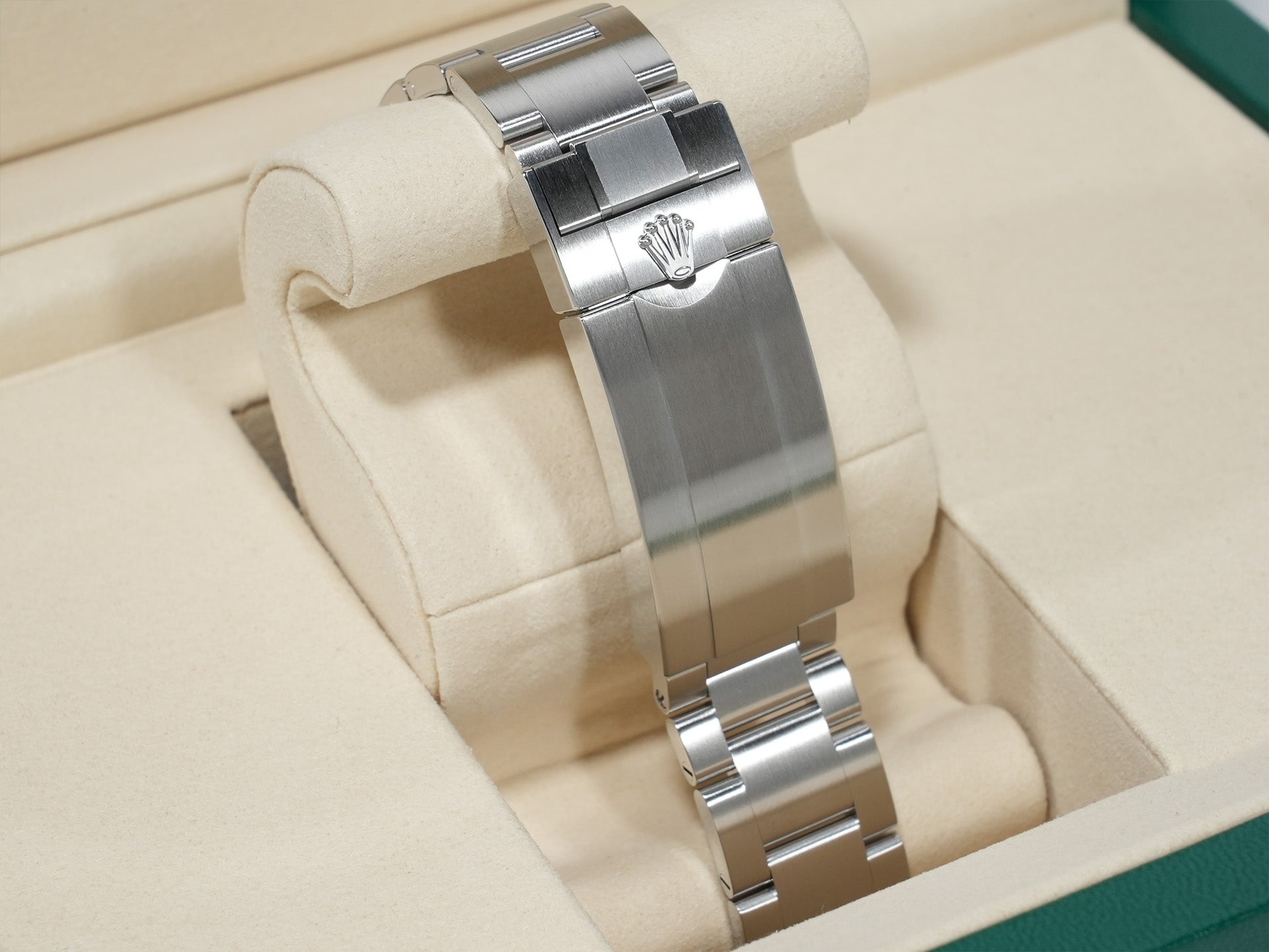 Rolex Submariner Date Ref. 126610LN Stainless Steel Black Dial Unused c9mpaqfc