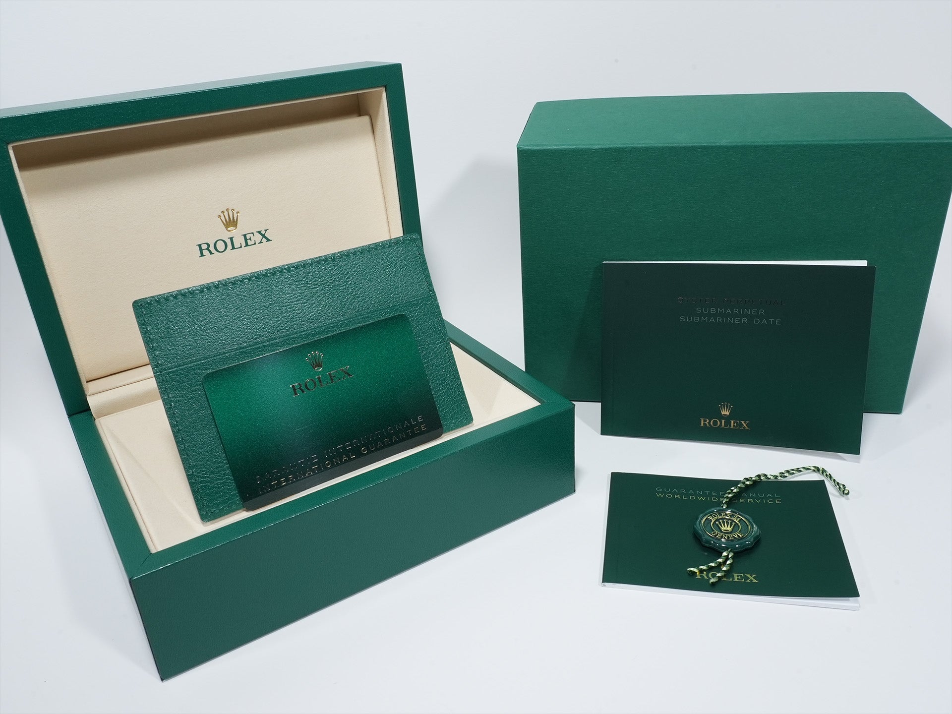Rolex Submariner Date Ref. 126610LN Stainless Steel Black Dial Unused c9mpaqfc